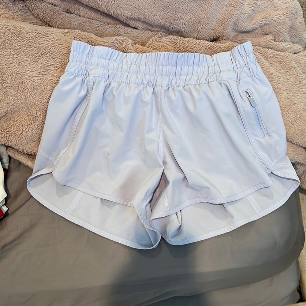 Periwinkle lulu tracker shorts 4 inch